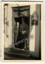 Foto - Unteroffizier im Waffenrock mit Braut