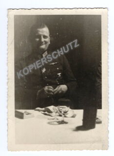 Foto - Offizier mit Auszeichnungen