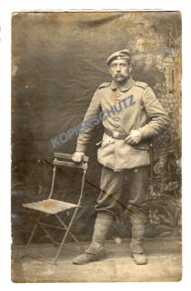 Portrait - Soldat in Felduniform - PK-Format