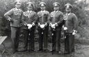 Foto - Gruppe Unteroffiziere im Waffenrock - PK-Format