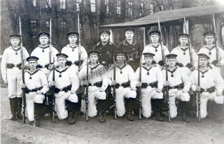 Foto - Gruppe Angehörige Matrosendivision - PK-Format